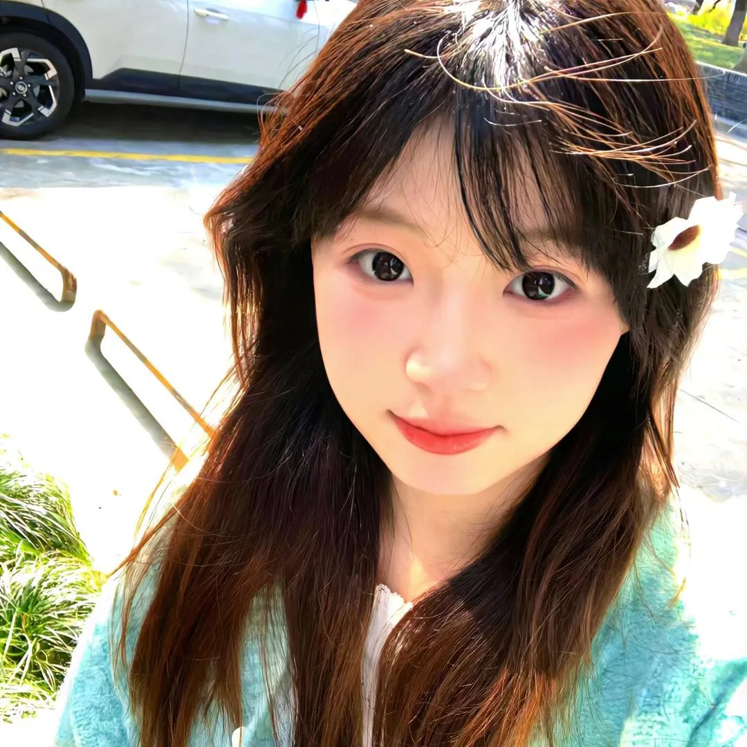 紫色爱心 海报