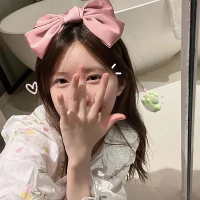 有点意思的院子里院季 海报